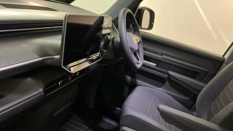 Volkswagen ID. Buzz 210kW Style Pro 79kWh 5dr Auto Electric Estate